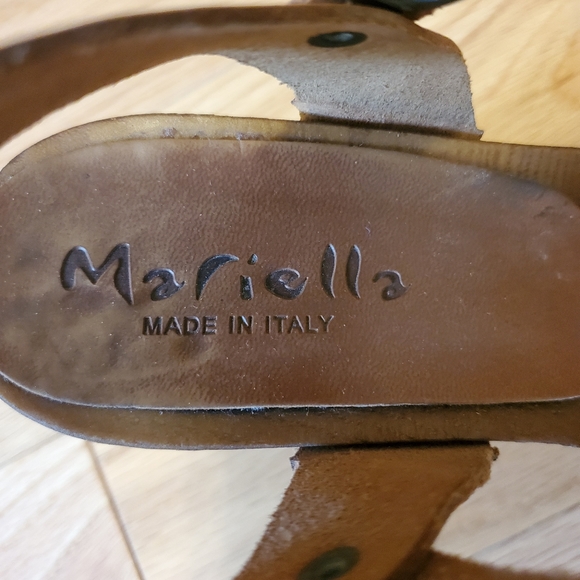 MARIELLA Classic Platfrom Sandals - Picture 6 of 6